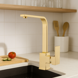 GoldCube Altın Kare Eviye Mutfak Bataryası – 360° Döner Borulu, Su Tasarruflu	