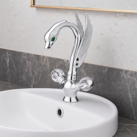 RoyalSwan Krom Kuğu Lavabo Bataryası – Çift Kristal Kollu, Parlak Krom Gövde