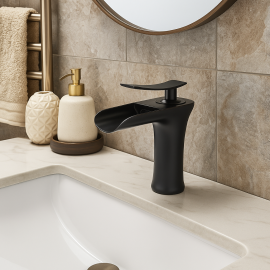 BlackStream Şelale Akışlı Mat Siyah Lavabo Bataryası – Minimalist Stil