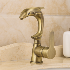 DolphinVintage Yunus Figürlü Antik Eskitme Lavabo Bataryası – 360° Döner Başlık, Su Tasarruflu
