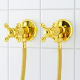Altın Gold Pirinç Çapraz Kollu Taharet Musluğu ve 3/8-3/8 Fleks Hortum Seti – Çiftli Paket Altın Gold Pirinç Çapraz Kollu Taharet Musluğu ve 3/8-3/8 Fleks Hortum Seti – Çiftli Paket