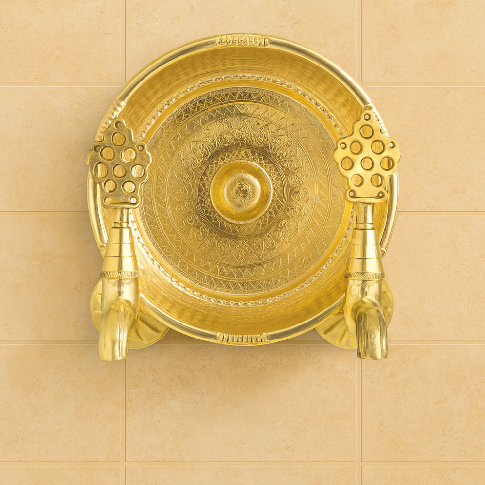 Altın Delikli Desenli Hamam Tası ve Çift Osmanlı Musluk Seti – Pirinç Hamam Musluğu Takımı