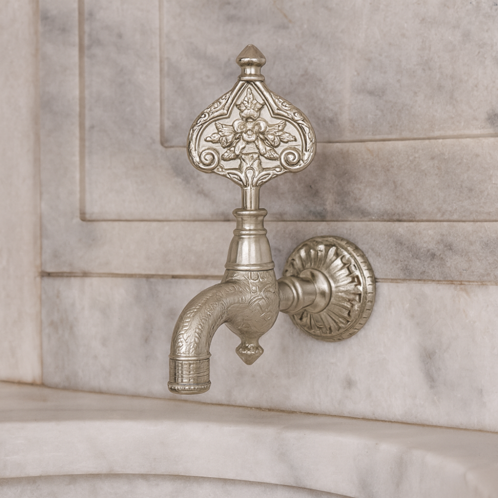 İnox Desenli Osmanlı Hamam Musluğu – Pirinç Duvar Tipi