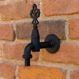 Mat Siyah Rekorlu Osmanlı Hamam Musluğu – Bahçe & Duvar Tipi